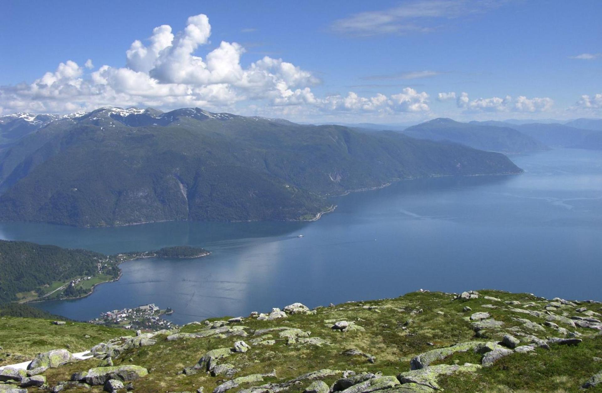 Balestrand Fjordapartments Exterior photo